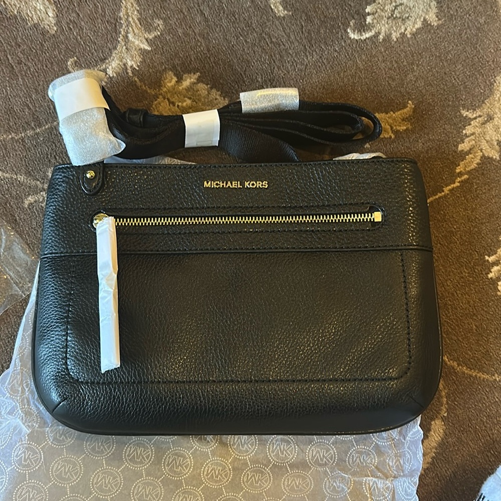 Michael Kors Purse Never Used